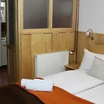 Tiszafa Vendeghaz Gasthuis 3*